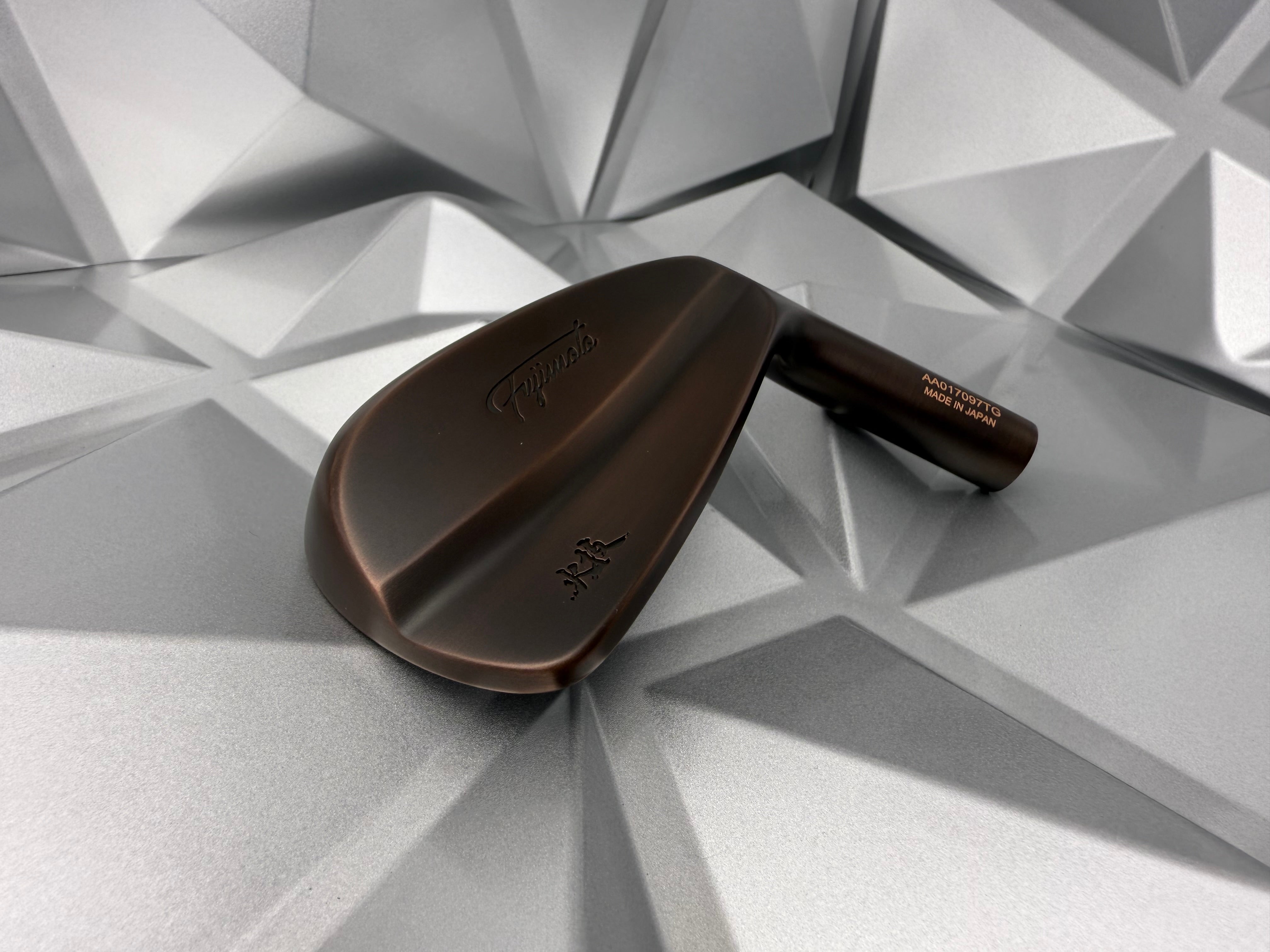 Fujimoto Golf Limited Hiwaza 72 MB Black Copper