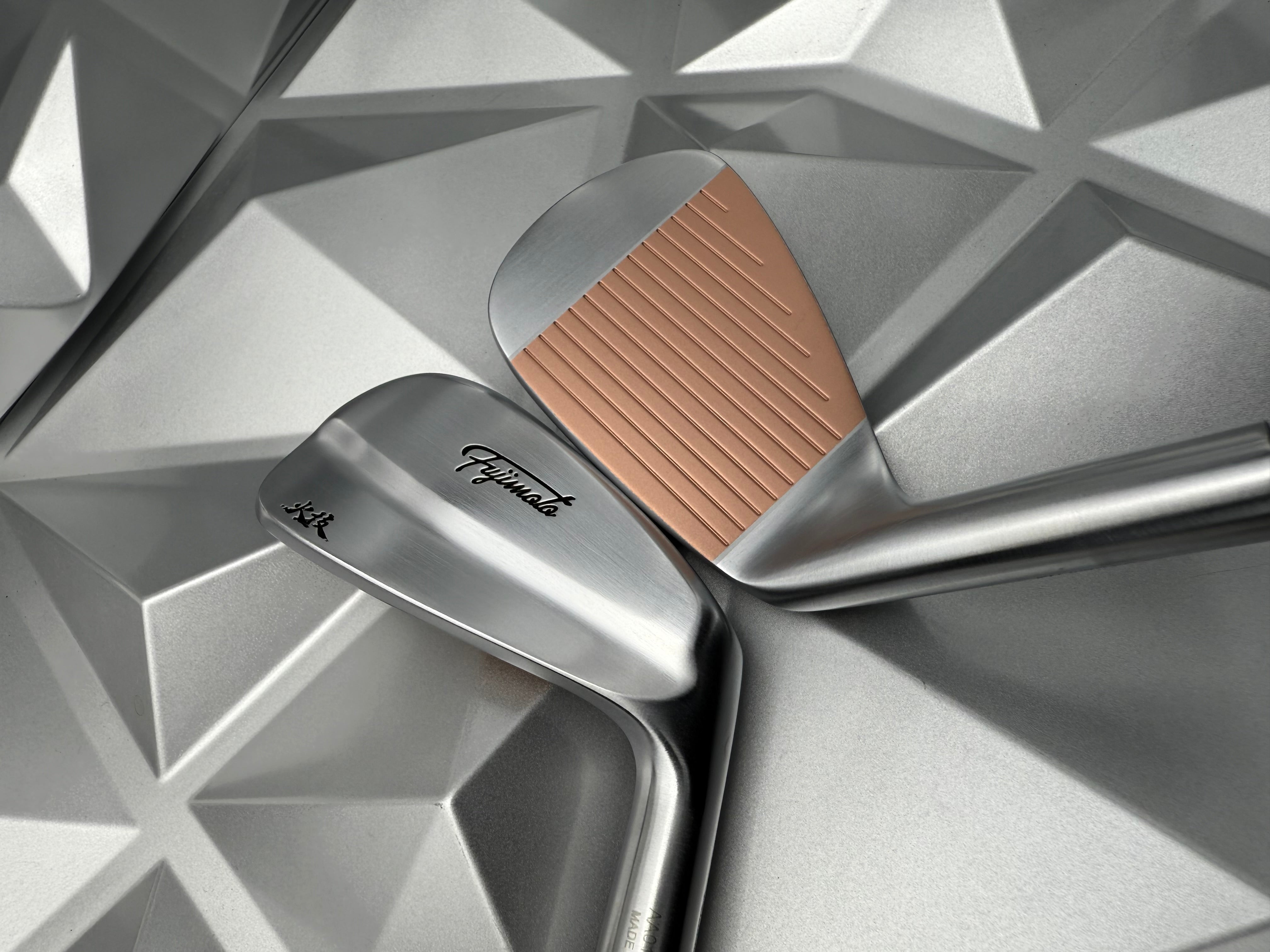 Fujimoto Golf Limited Hiwaza 72 MB Copper Face