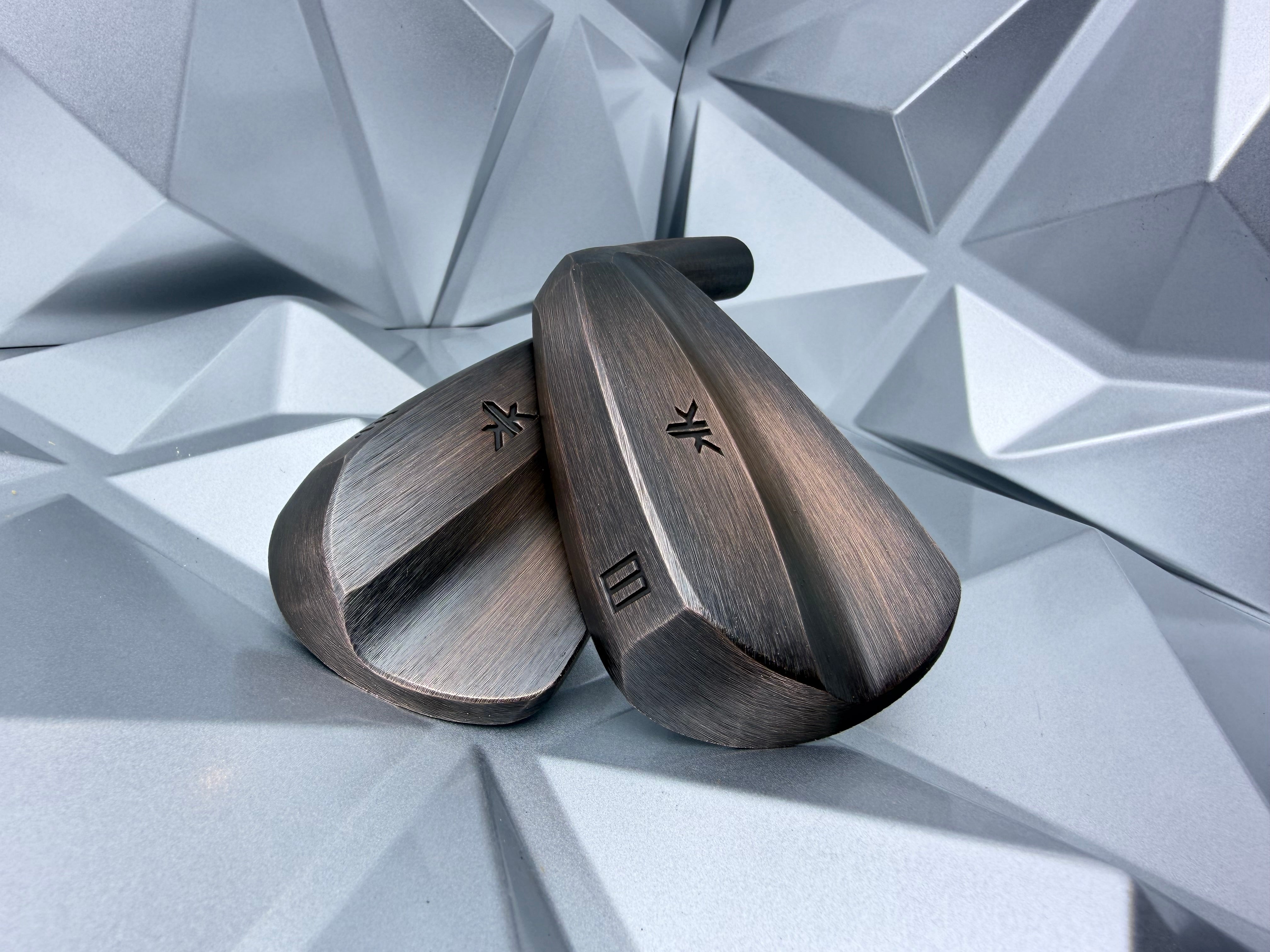 KYOEI KCM Heritage Kurozume Black Copper Blade Iron