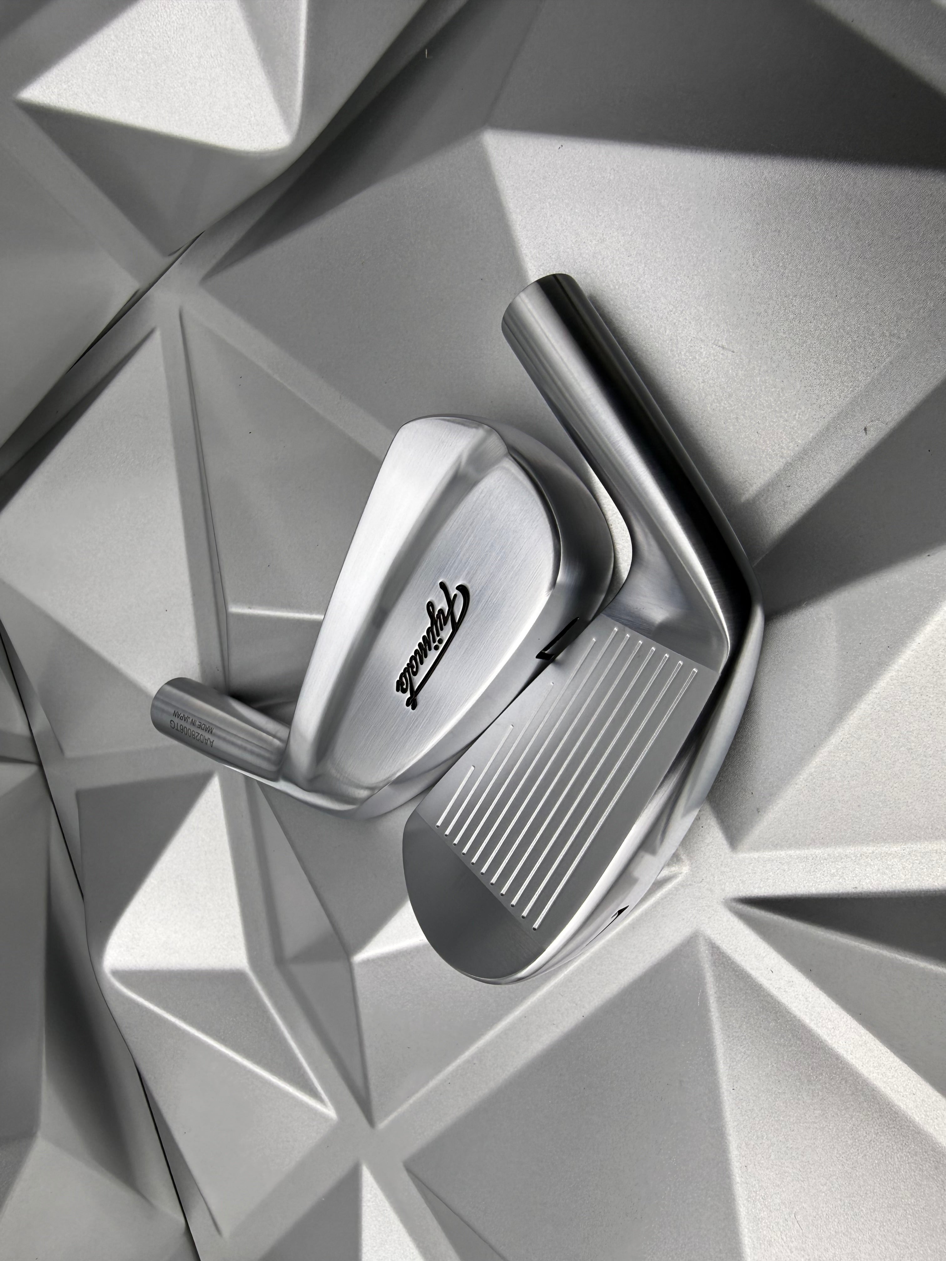 Fujimoto Golf Iron Mini Blade Iron with Grooves