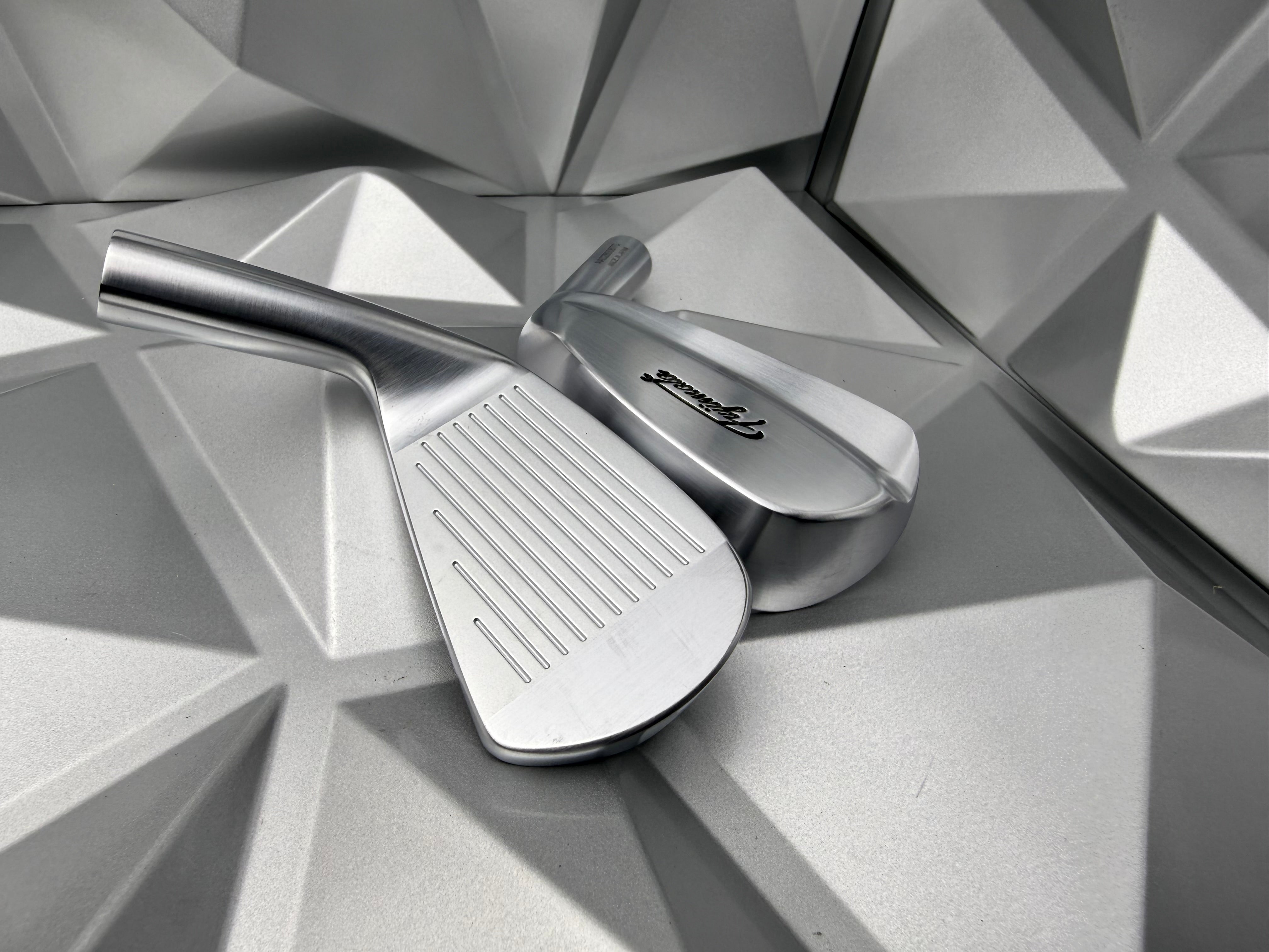 Fujimoto Golf Iron Mini Blade Iron with Grooves