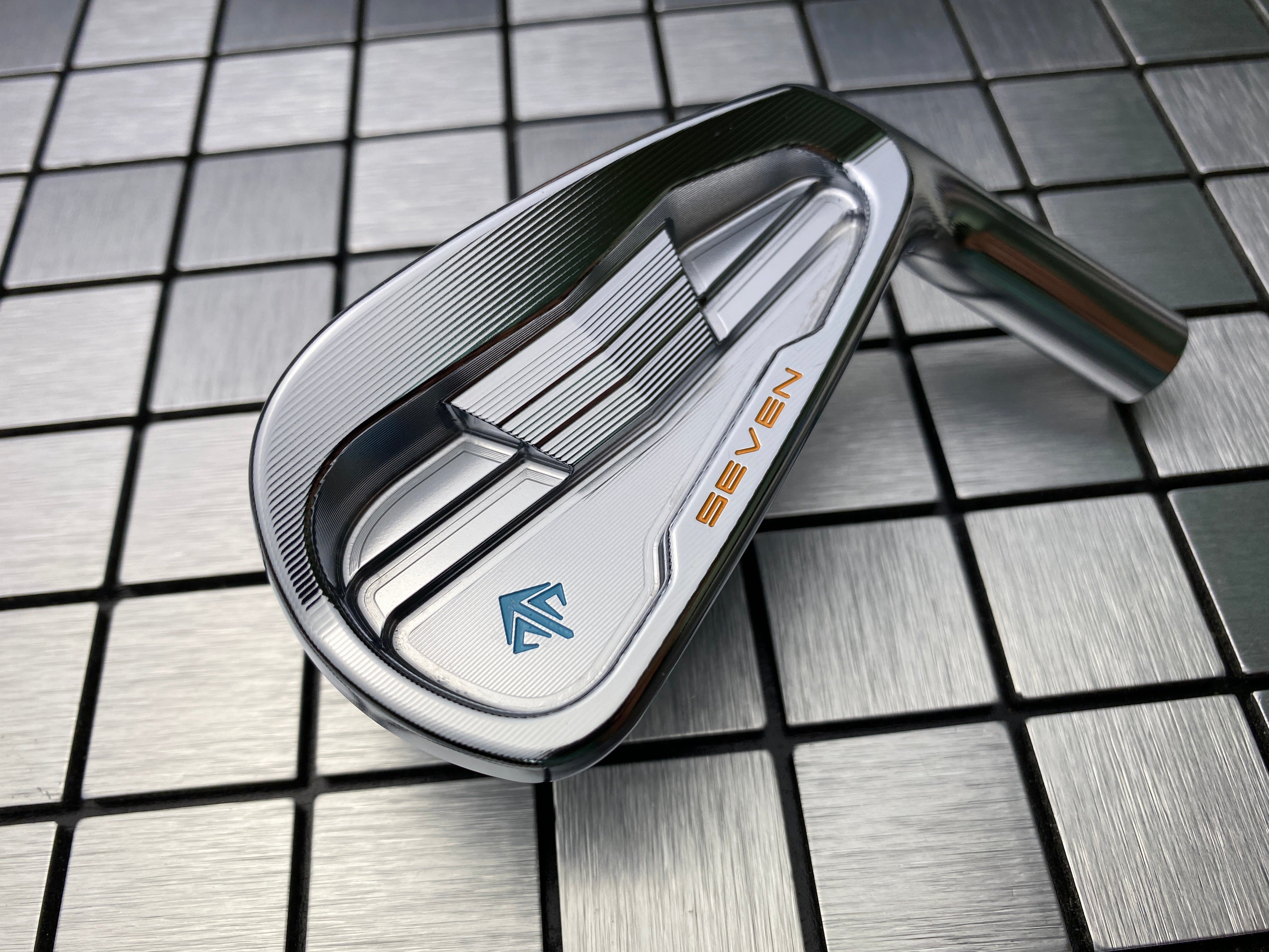 SEVEN Golf CB Irons