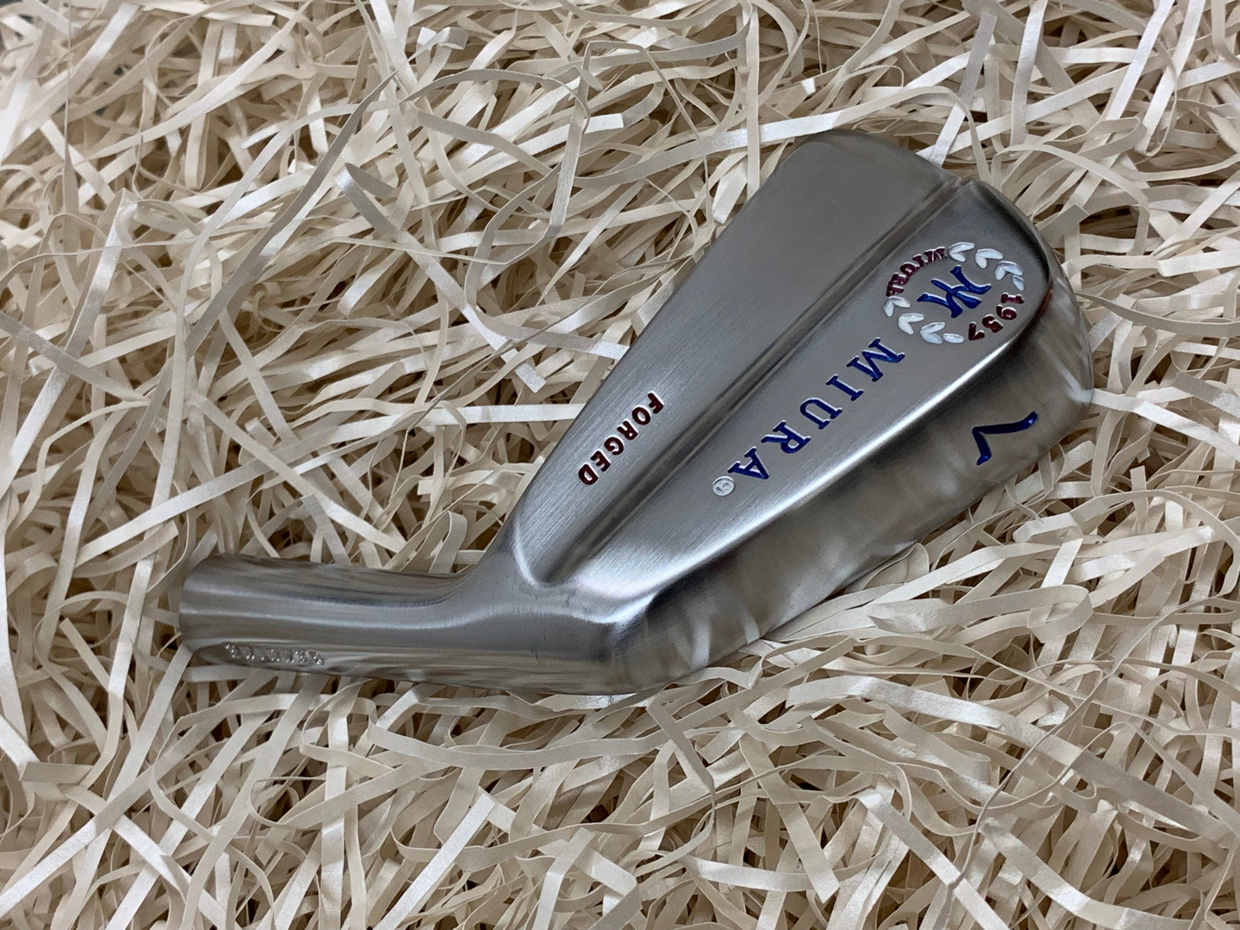 Miura Golf Irons Baby Blades Red White and Blue Fill